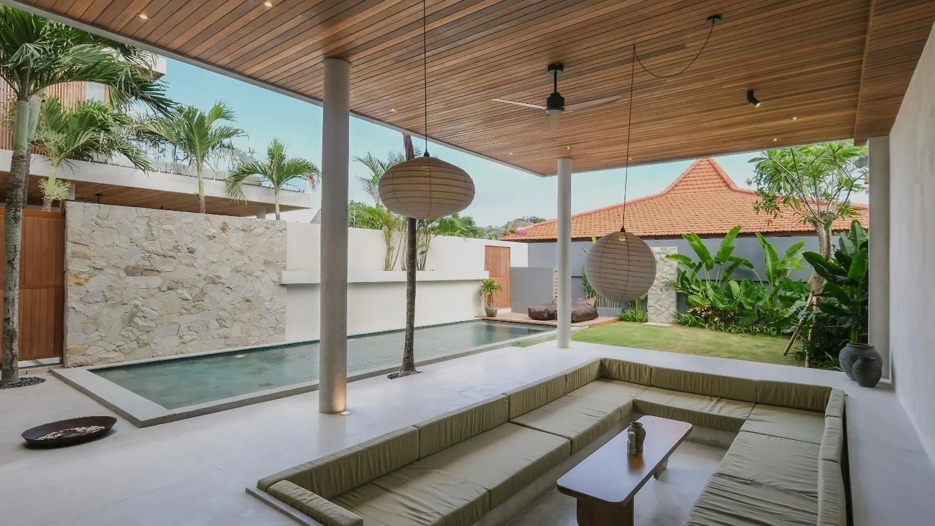 Mona Bingin Villa Pecatu